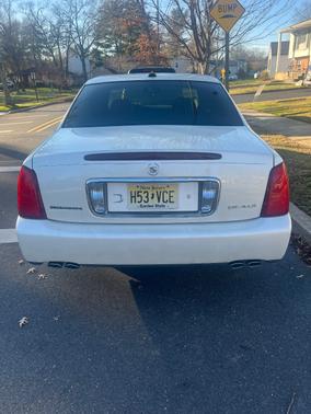 2003 Cadillac DeVille Base