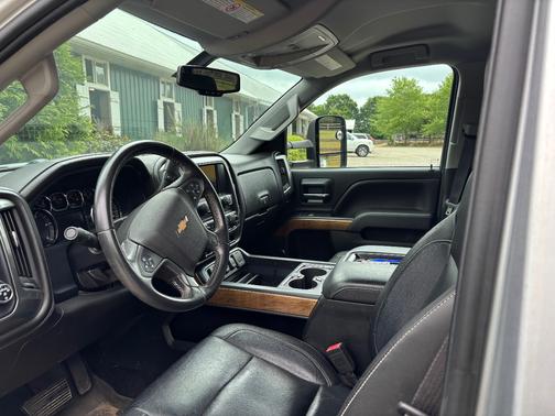 Silver 2015 Chevrolet Silverado 3500 LTZ