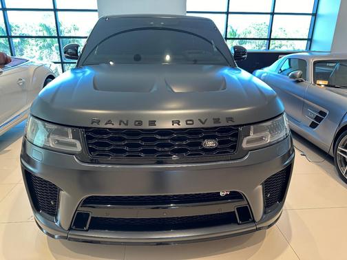 Black 2019 Land Rover Range Rover Sport SVR