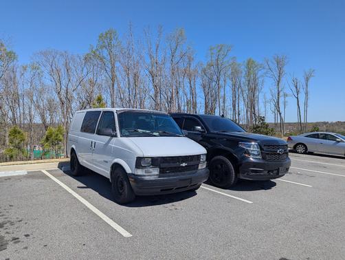 2000 Chevrolet Astro Base