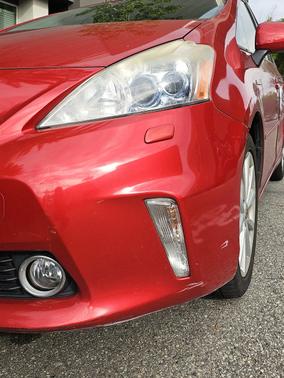 2012 Toyota Prius v Five