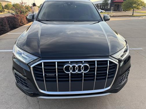 Black 2020 Audi Q7 55 Premium Plus