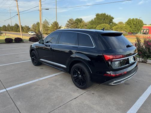 Black 2020 Audi Q7 55 Premium Plus