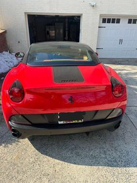 2009 Ferrari California Base