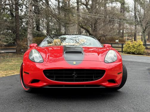 2009 Ferrari California Base