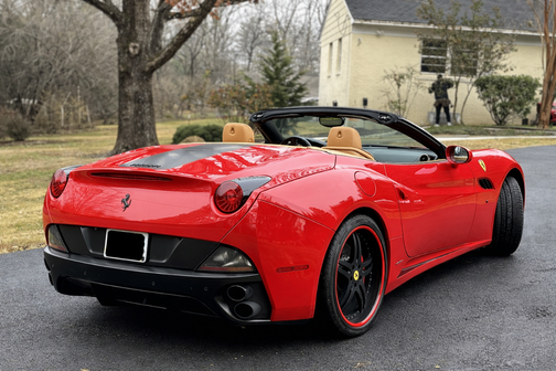 2009 Ferrari California Base