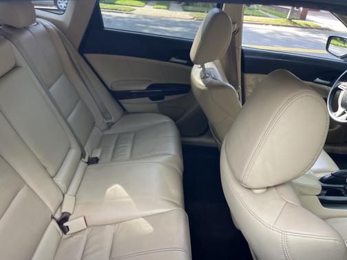 2010 Honda Accord Crosstour EX-L