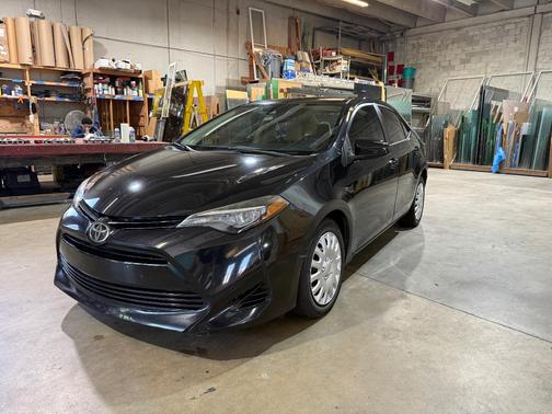 Black 2018 Toyota Corolla LE