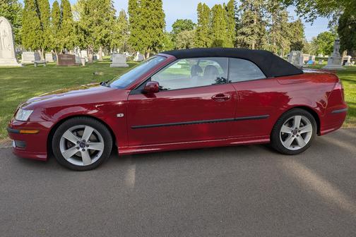 Red 2006 Saab 9-3 Aero