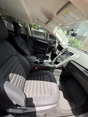 Red 2013 Ford Fusion SE