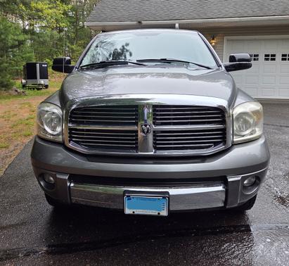 Gray 2007 Dodge Ram 2500 Laramie Quad Cab