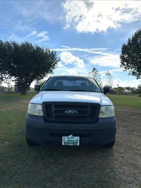 White 2006 Ford F-150 XL