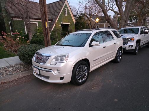 2012 GMC Acadia Denali