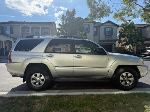2005 Toyota 4Runner SR5