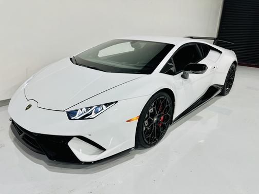 2016 Lamborghini Huracan LP580-2