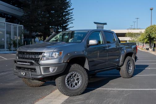 Gray 2021 Chevrolet Colorado ZR2