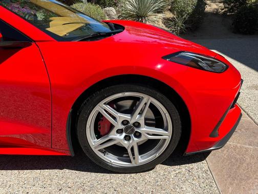 Red 2022 Chevrolet Corvette Stingray w/3LT