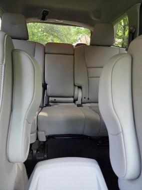 Silver 2020 Honda Pilot EX-L w/Navigation/RES