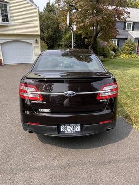 2013 Ford Taurus SEL