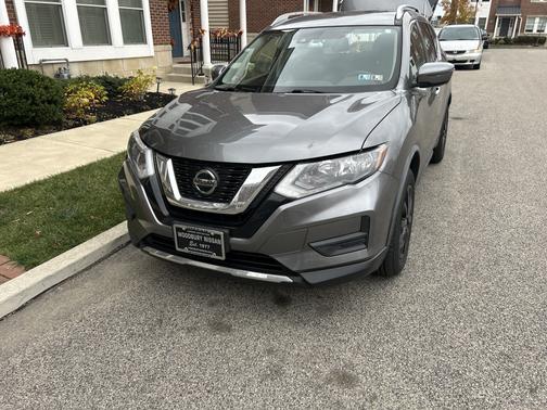 2020 Nissan Rogue SV