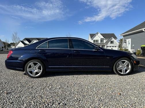 2012 Mercedes-Benz S-Class S 550 4MATIC