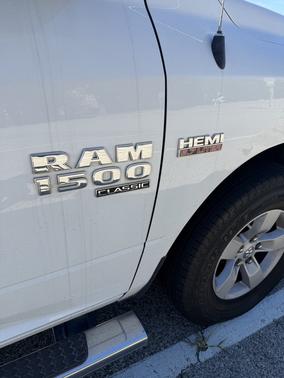 2020 RAM 1500 Classic SLT