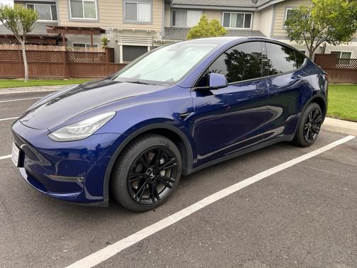 2022 Tesla Model Y Long Range