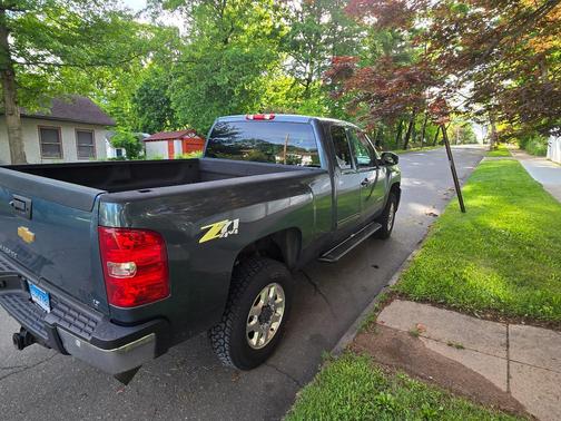 Blue 2013 Chevrolet Silverado 2500 LT