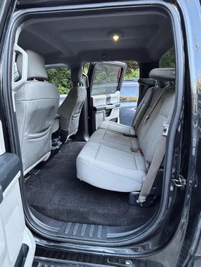 Black 2015 Ford F-150 XLT