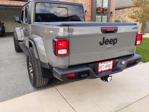 2022 Jeep Gladiator Altitude