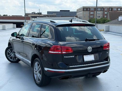 Black 2017 Volkswagen Touareg V6 Wolfsburg Edition