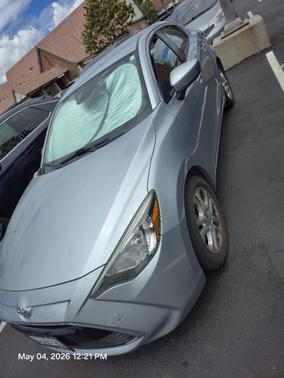 Gray 2018 Toyota Yaris iA Base