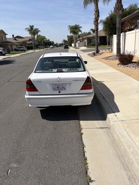 White 2000 Mercedes-Benz C-Class C230 Kompressor