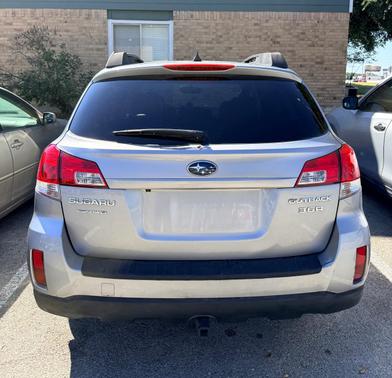 Silver 2011 Subaru Outback 3.6 R Limited
