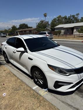 2020 Kia Optima LX