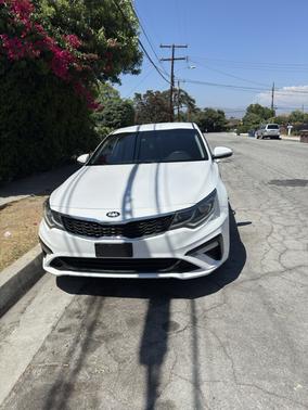 2020 Kia Optima LX