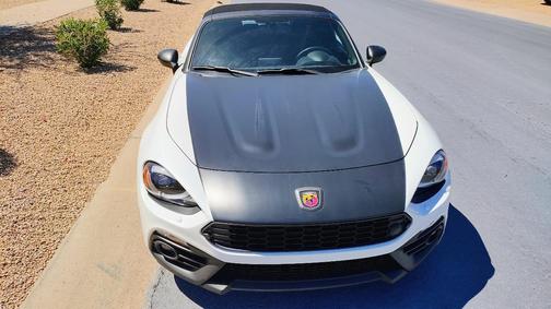 White 2018 FIAT 124 Spider Abarth