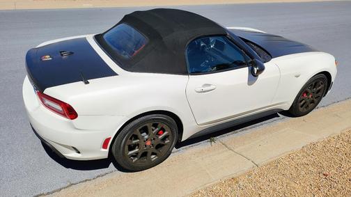 White 2018 FIAT 124 Spider Abarth
