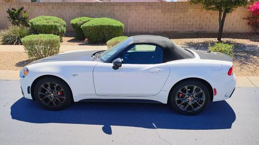 White 2018 FIAT 124 Spider Abarth