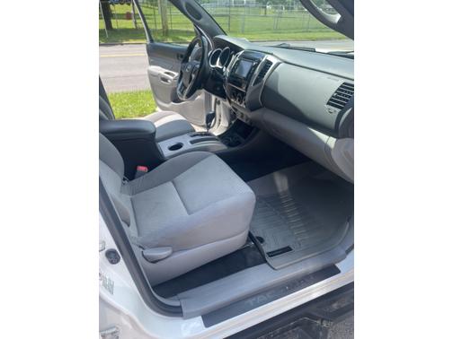 2015 Toyota Tacoma Base