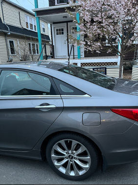 Gray 2012 Hyundai SONATA SE