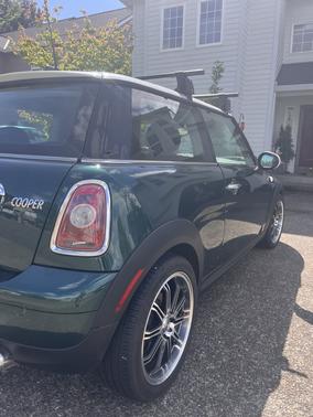 2009 MINI Cooper Base