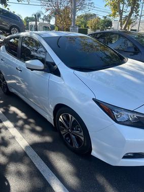 2022 Nissan Leaf SV