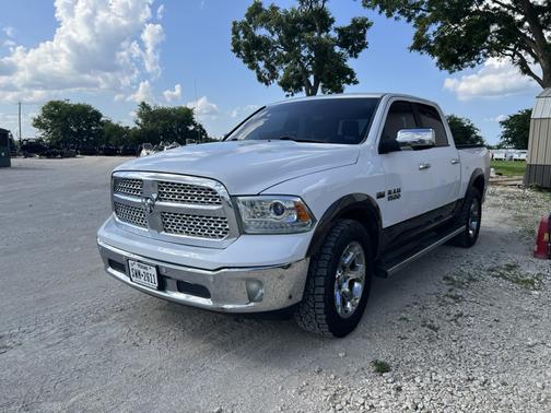 2017 RAM 1500 Laramie