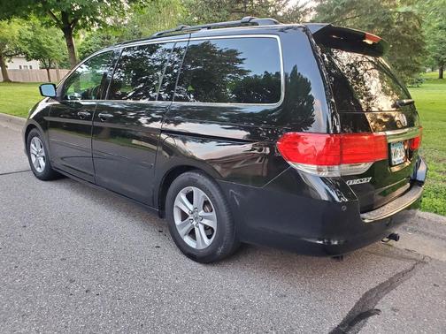Black 2010 Honda Odyssey Touring