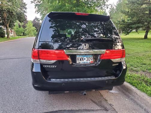 Black 2010 Honda Odyssey Touring