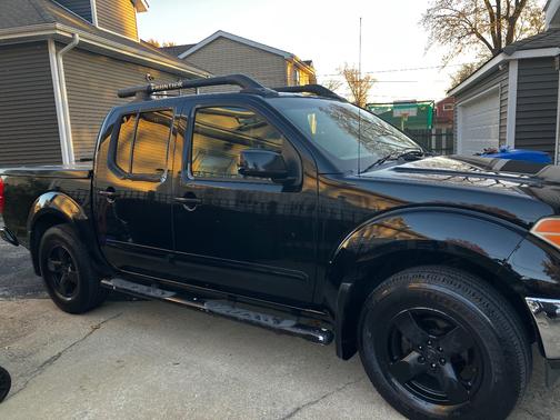 2006 Nissan Frontier LE Crew Cab