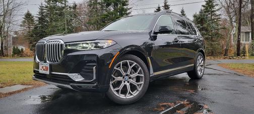 Black 2021 BMW X7 xDrive40i