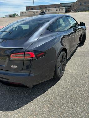 2024 Tesla Model S Plaid