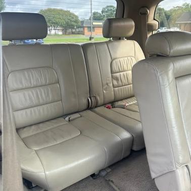2000 Lexus LX 470 Base